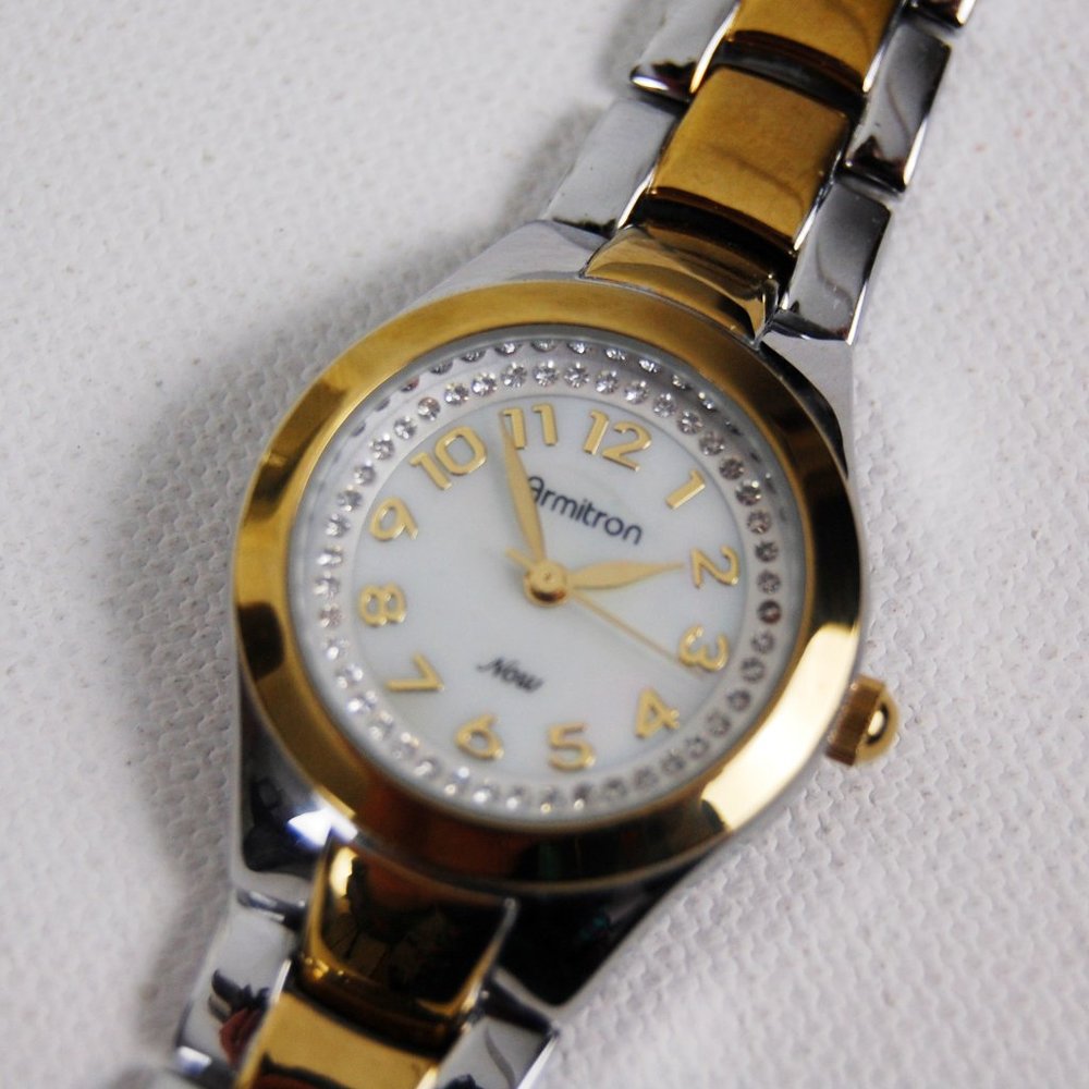 Armitron Now Womens Gold & Silver Tone Roman Numeral Watch New Battery WORKS Luxury Two-Tone Armitron Now Watch for Women Gold & Silver  main image 3